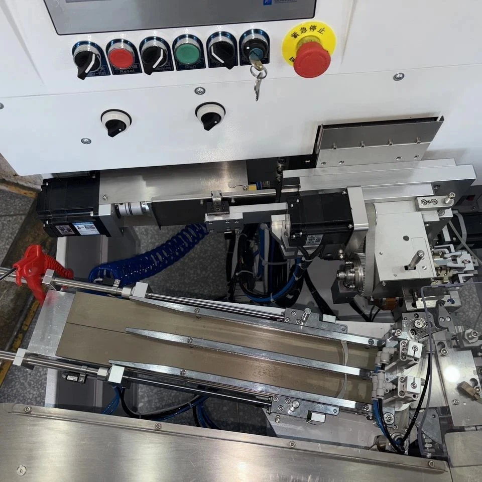 2-Spindle PLC 750-800 RPM 1.5-2.8mm Toothbrush Tufting Machine factory